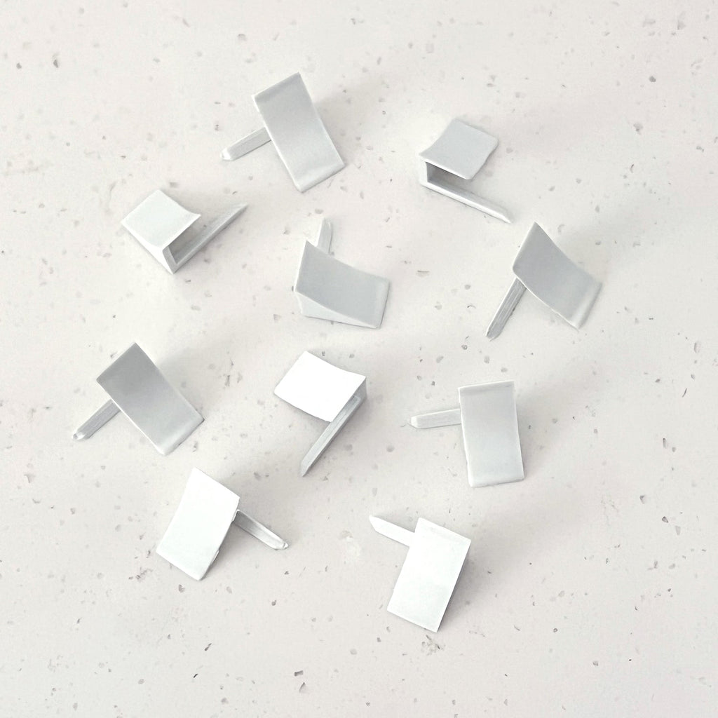 10 pieces of InstaTrim 3/4 inch end caps in white