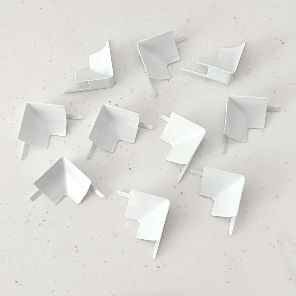 InstaTrim 10 pack of inside corners in the color white