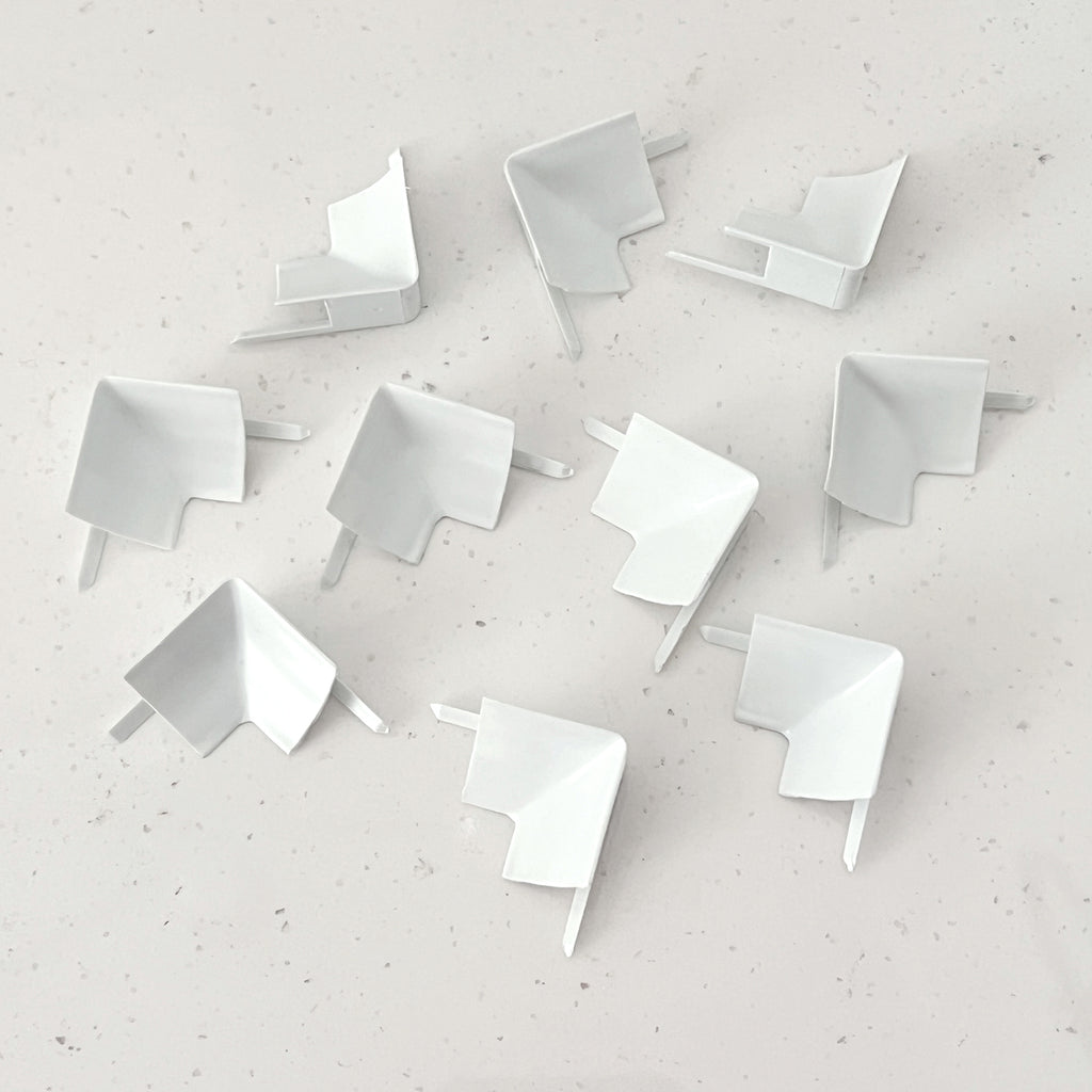 InstaTrim 10 pack of inside corners in the color white